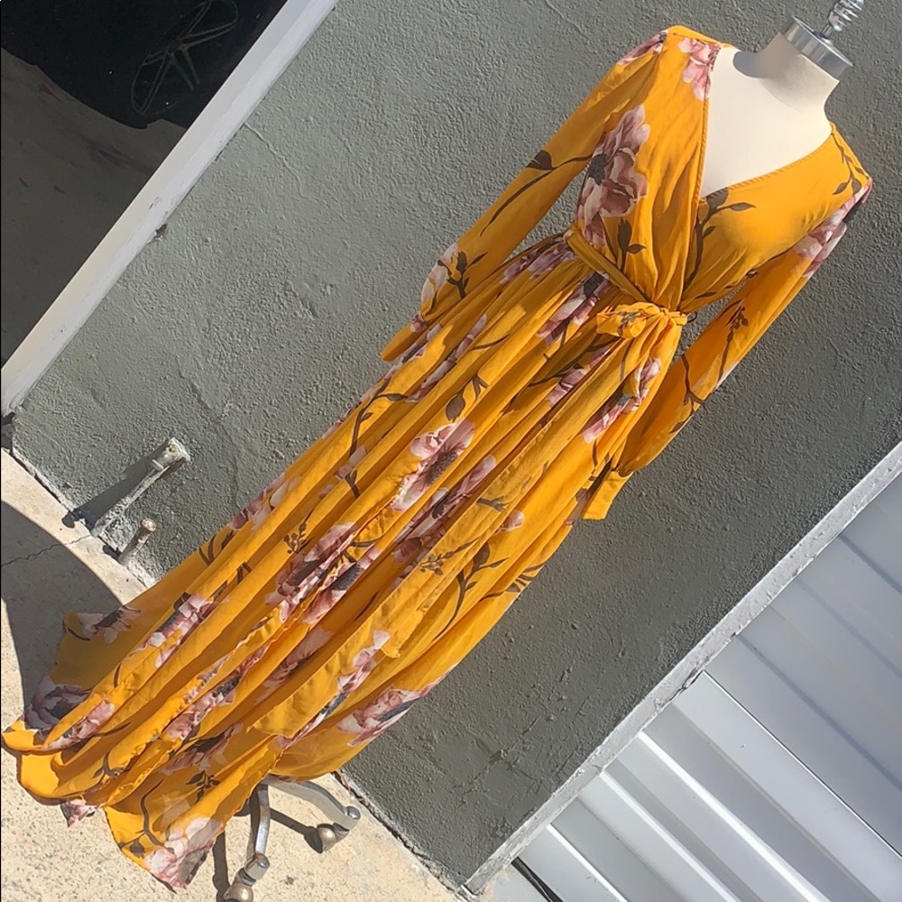 Mustard yellow long sleeve maxi dress with flowers